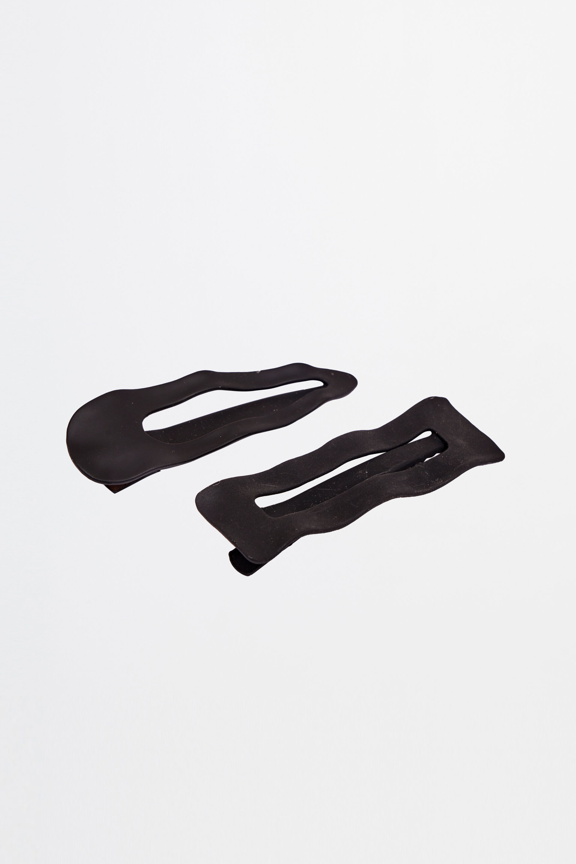 Black Hairpin, , image 1